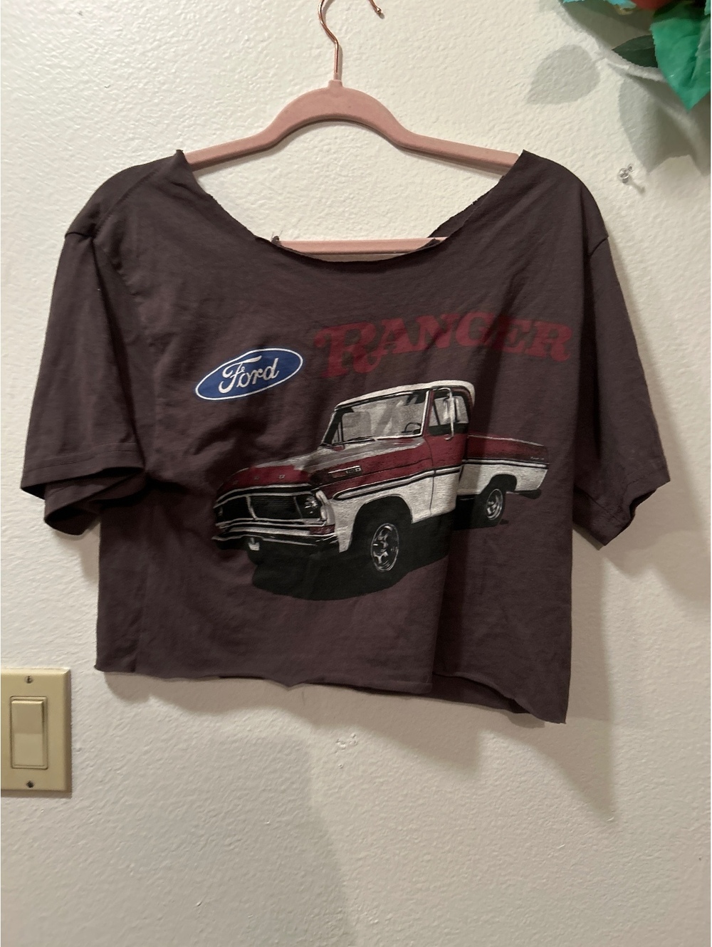Ford Ranger Crop T-Shirt with Truck Graphic